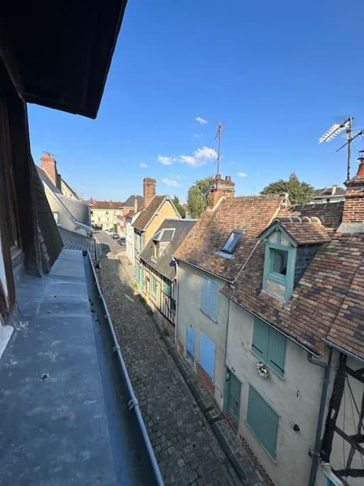 Magnifique Duplex Tout Confort Beauvais Kültér fotó
